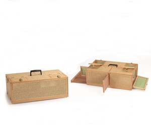 Rattan Pigeon Carrier